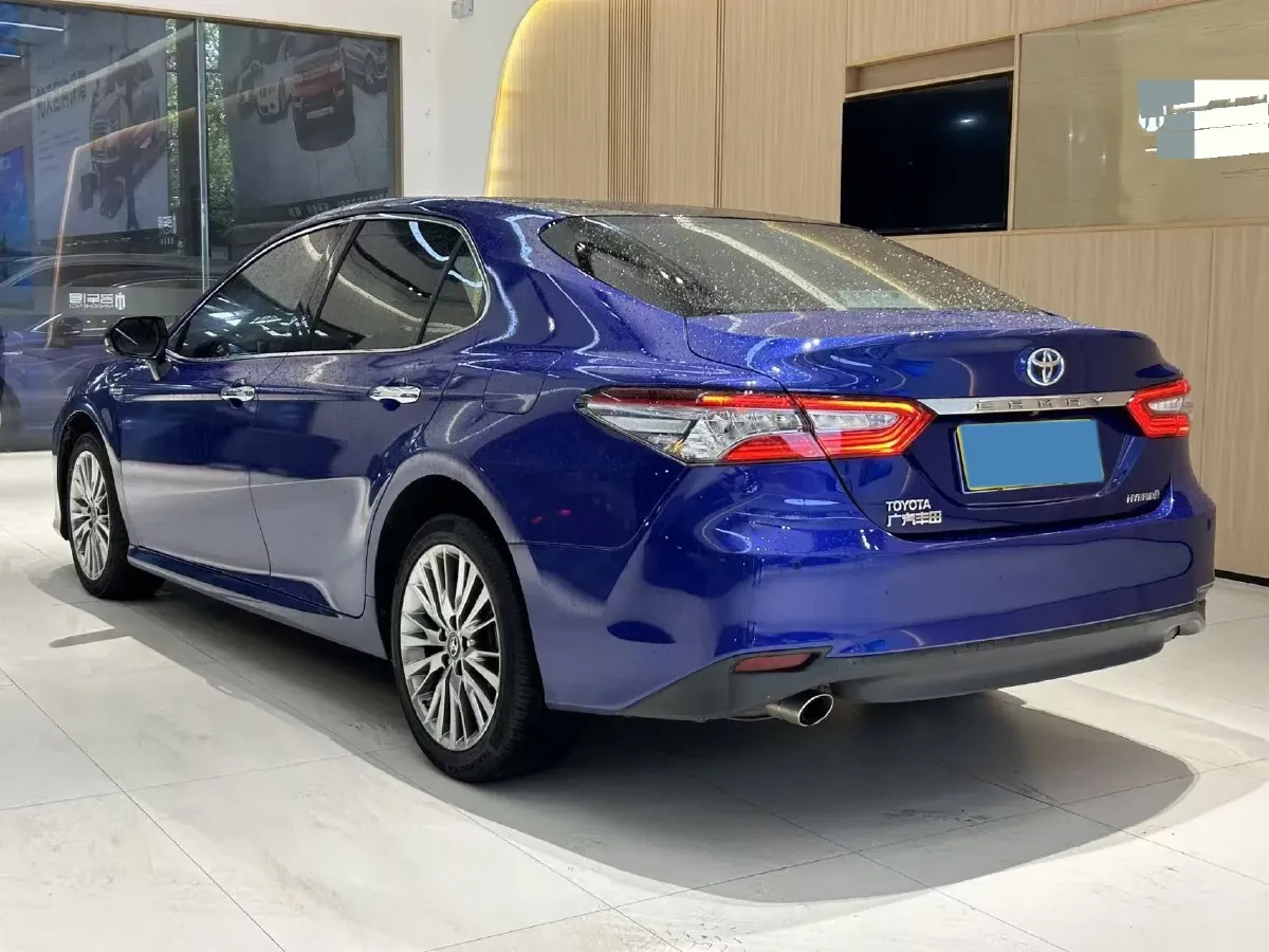 2019 Toyota Camry 2.5L 178HP L4 E-CVT Hybrid,autocango,china used car exporter,china ev exporter,chinese used car exporter,chinese used ev exporter