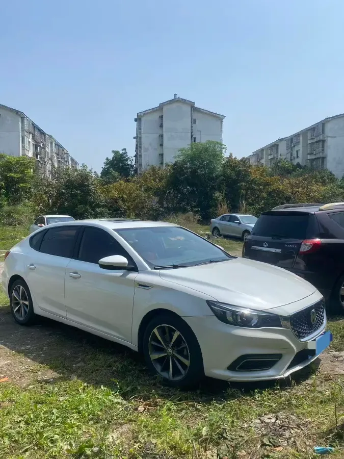 2019 MAXUS D60 1.5T 169HP L4 7DCT,autocango,china used car exporter,china ev exporter,chinese used car exporter,chinese used ev exporter