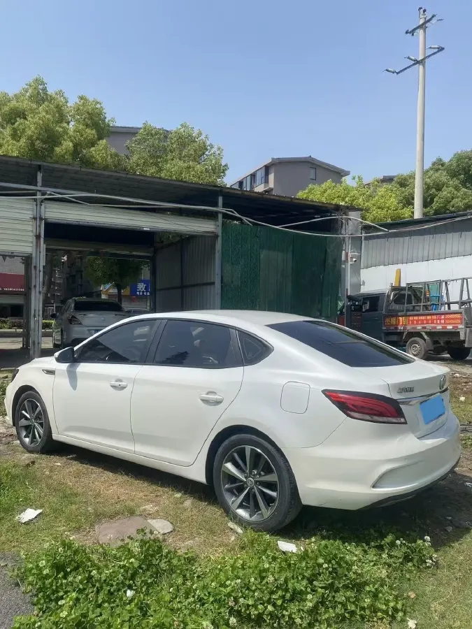 2019 MAXUS D60 1.5T 169HP L4 7DCT,autocango,china used car exporter,china ev exporter,chinese used car exporter,chinese used ev exporter