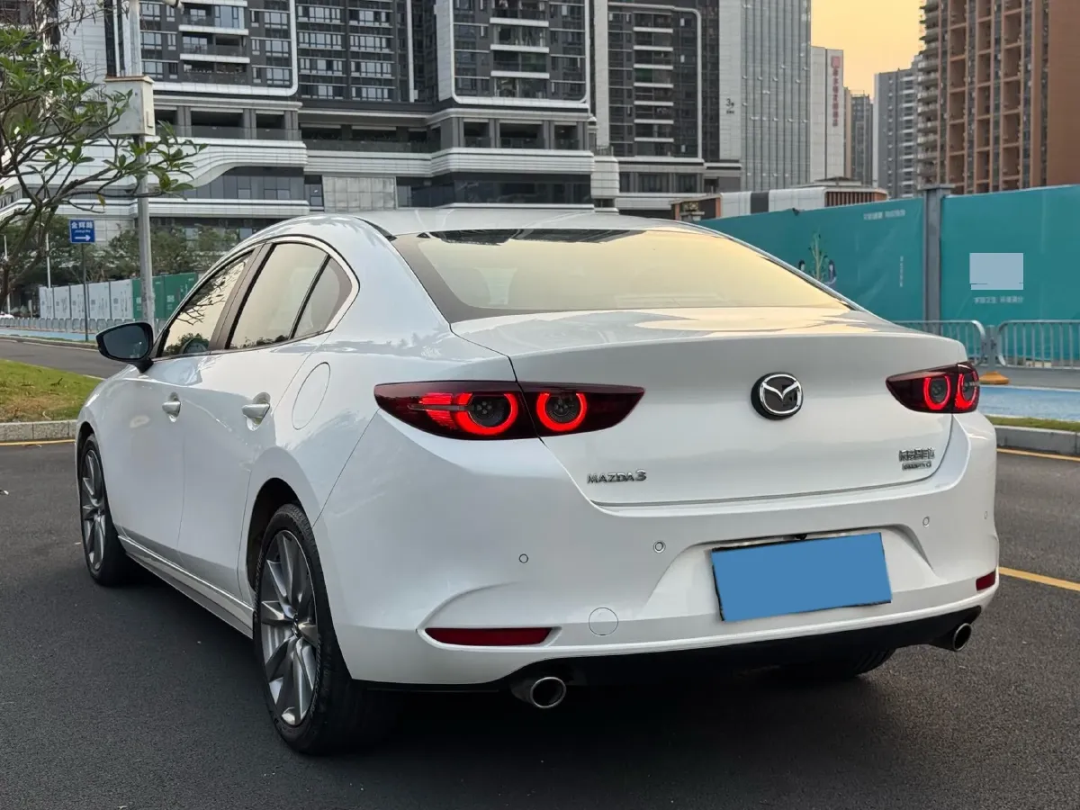 2021 Mazda 3 Axela 2.0L 158HP L4 6AT,autocango,china used car exporter,china ev exporter,chinese used car exporter,chinese used ev exporter
