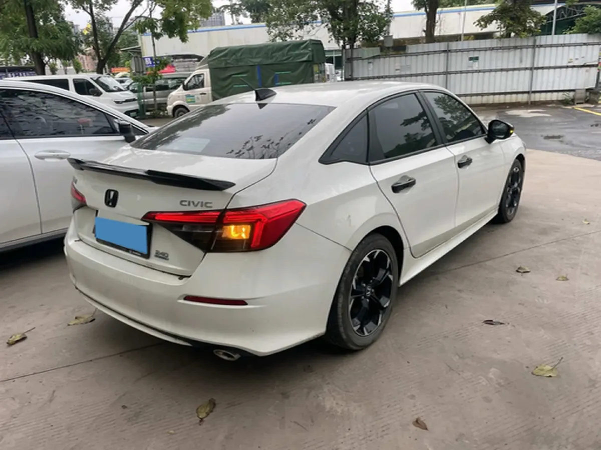 2022 Honda Civic 1.5T 182HP L4 CVT,autocango,china used car exporter,china ev exporter,chinese used car exporter,chinese used ev exporter