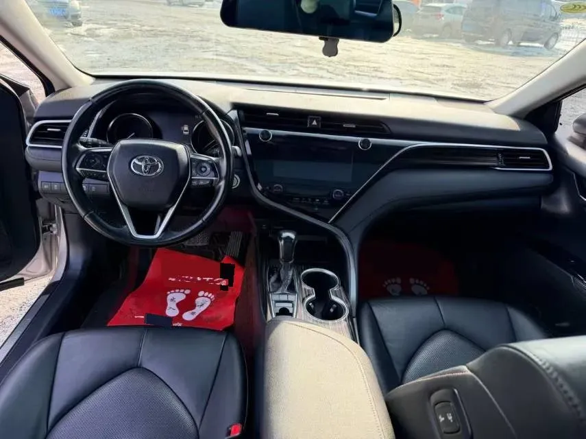 2019 Toyota Camry 2.5L 209HP L4 8AT,autocango,china used car exporter,china ev exporter,chinese used car exporter,chinese used ev exporter