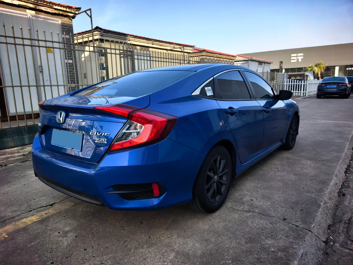 2019 Honda Civic 1.5T 177HP L4 CVT,autocango,china used car exporter,china ev exporter,chinese used car exporter,chinese used ev exporter