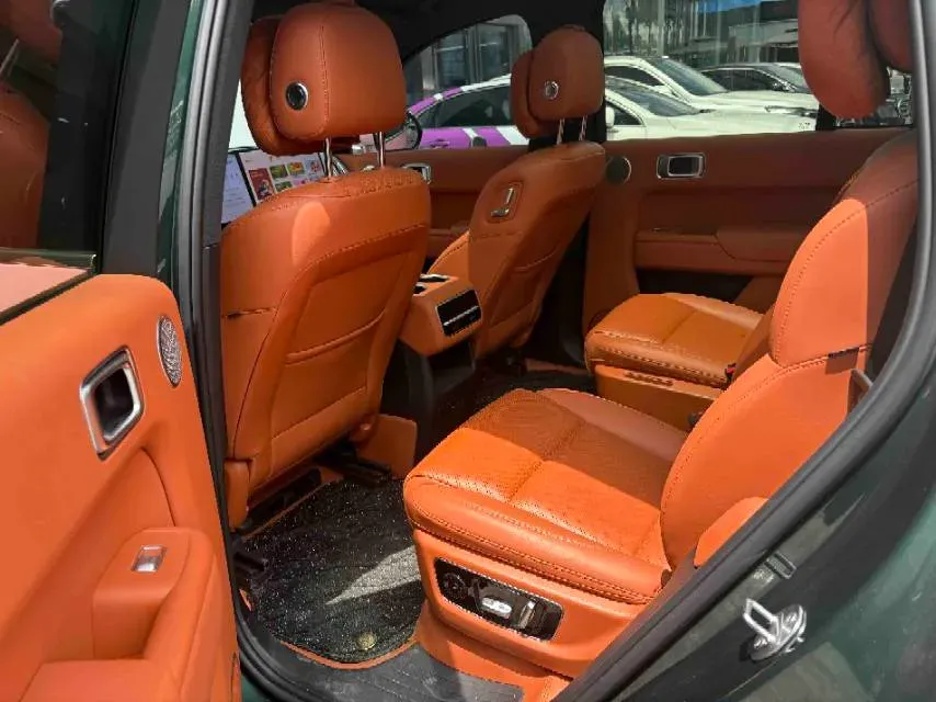 2023 Li L8 Range Extended 154HP REEV 40.9KWH,autocango,china used car exporter,china ev exporter,chinese used car exporter,chinese used ev exporter