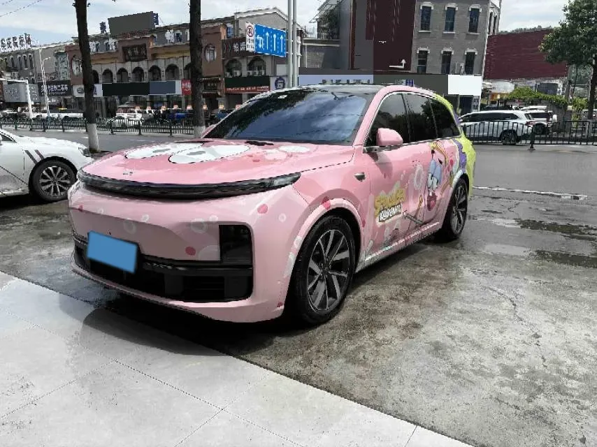 2023 Li L8 Range Extended 154HP REEV 40.9KWH,autocango,china used car exporter,china ev exporter,chinese used car exporter,chinese used ev exporter