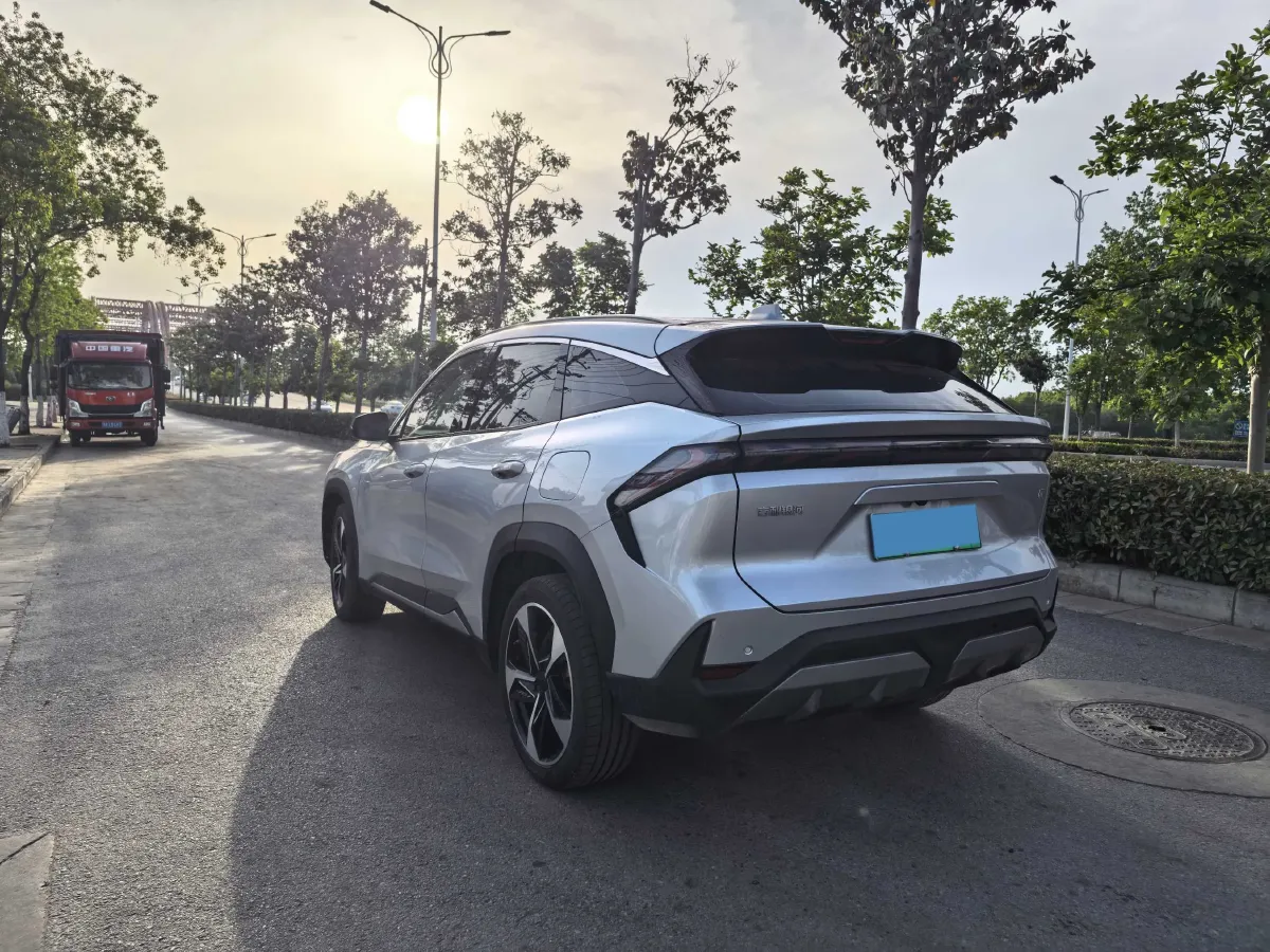 2024 Geely Galaxy L7 1.5T 163HP L4 3DHT PHEV 18.7KWH,autocango,china used car exporter,china ev exporter,chinese used car exporter,chinese used ev exporter