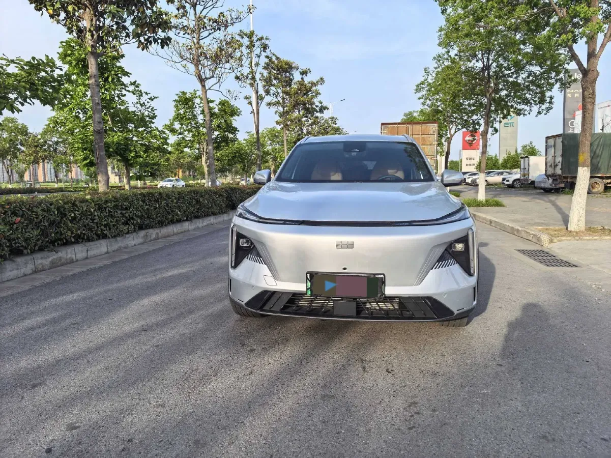 2024 Geely Galaxy L7 1.5T 163HP L4 3DHT PHEV 18.7KWH,autocango,china used car exporter,china ev exporter,chinese used car exporter,chinese used ev exporter