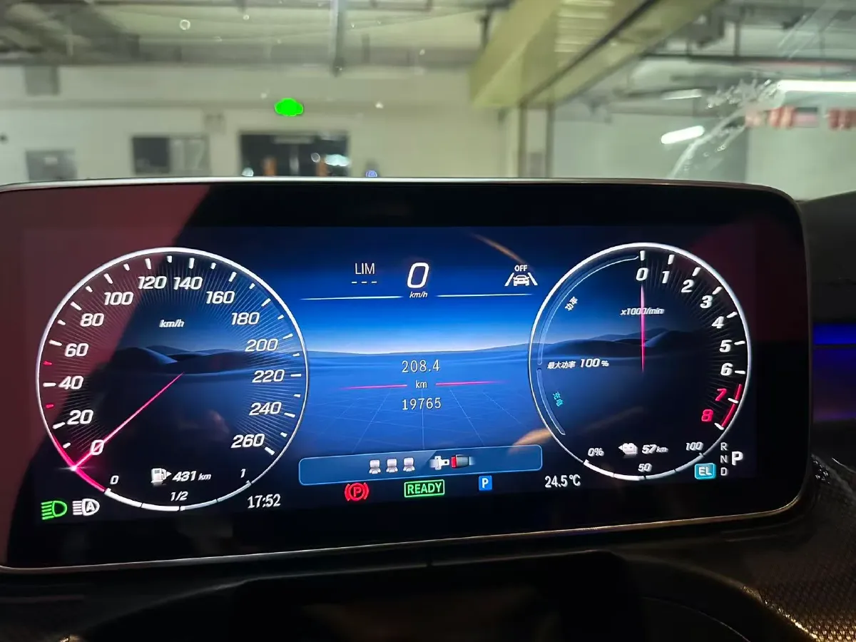 2025 Mercedes-Benz C Class 2.0T 204HP L4 9AT PHEV 25.4KWH,autocango,china used car exporter,china ev exporter,chinese used car exporter,chinese used ev exporter