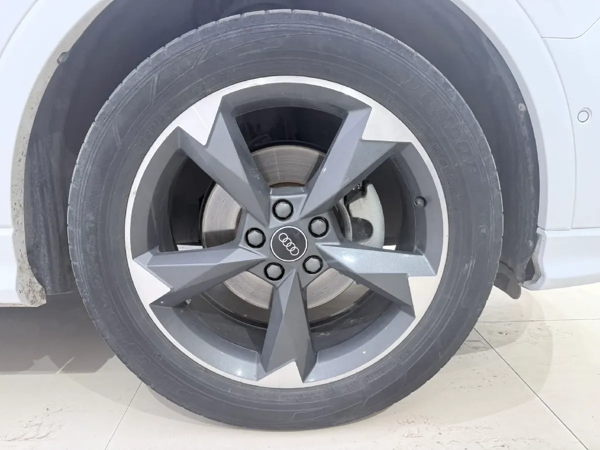 2021 Audi Q3 1.4T 150HP L4 7DCT,autocango,china used car exporter,china ev exporter,chinese used car exporter,chinese used ev exporter