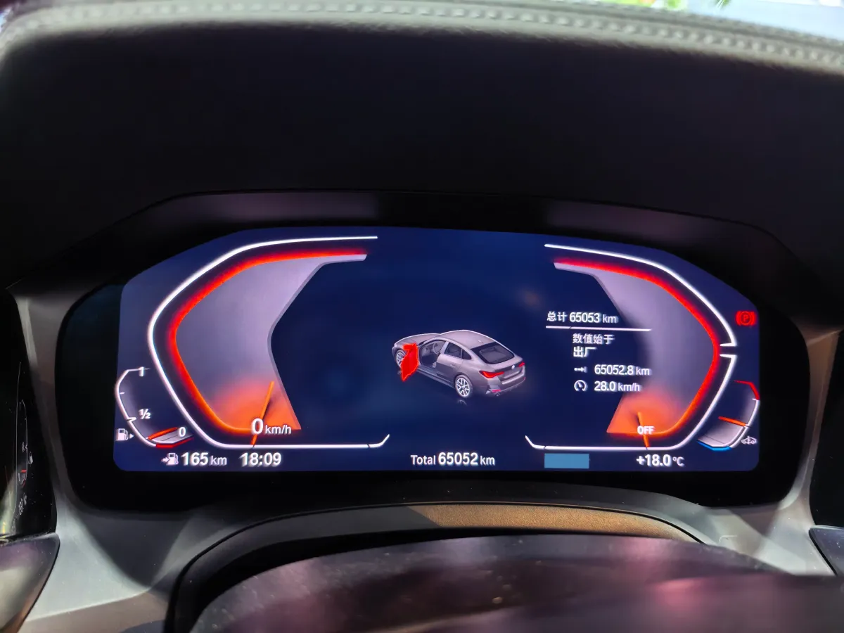 2022 BMW 8 Series 3.0T 333HP L6 8AT,autocango,china used car exporter,china ev exporter,chinese used car exporter,chinese used ev exporter