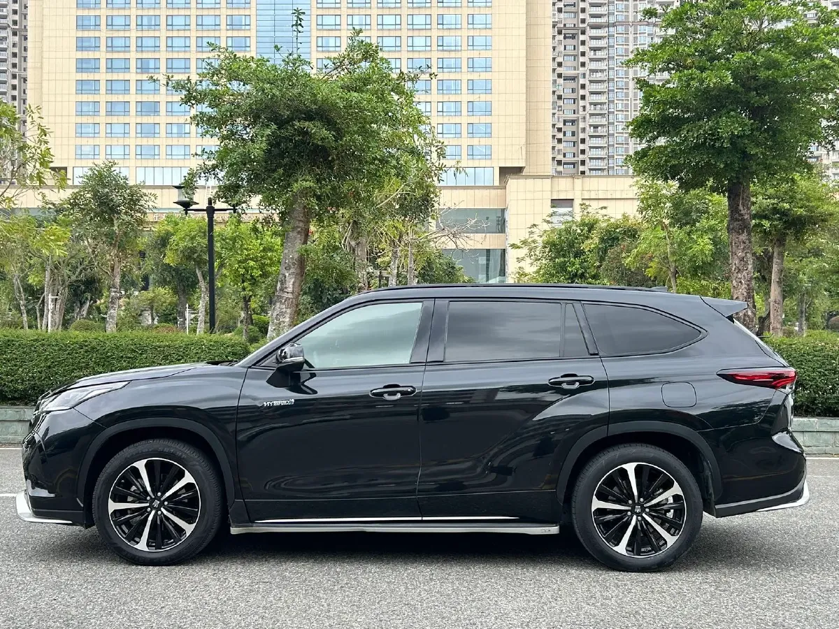 2023 Toyota Crown Kluger 2.5L 189HP L4 E-CVT Hybrid,autocango,china used car exporter,china ev exporter,chinese used car exporter,chinese used ev exporter