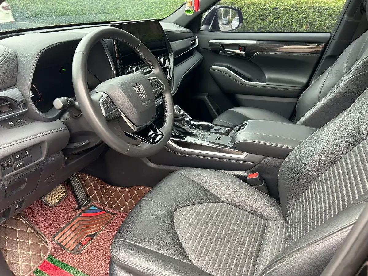 2023 Toyota Crown Kluger 2.5L 189HP L4 E-CVT Hybrid,autocango,china used car exporter,china ev exporter,chinese used car exporter,chinese used ev exporter