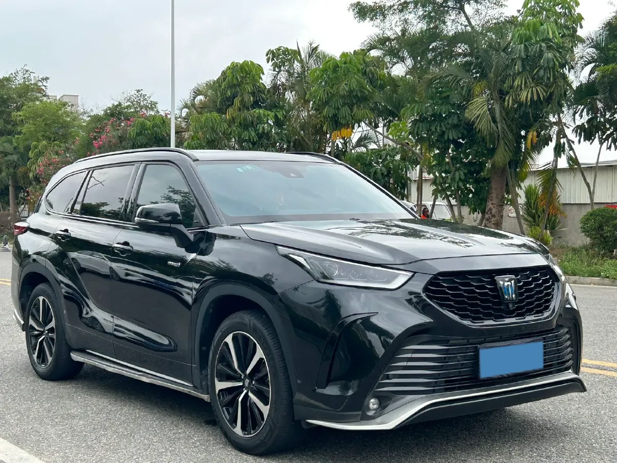 2023 Toyota Crown Kluger 2.5L 189HP L4 E-CVT Hybrid,autocango,china used car exporter,china ev exporter,chinese used car exporter,chinese used ev exporter