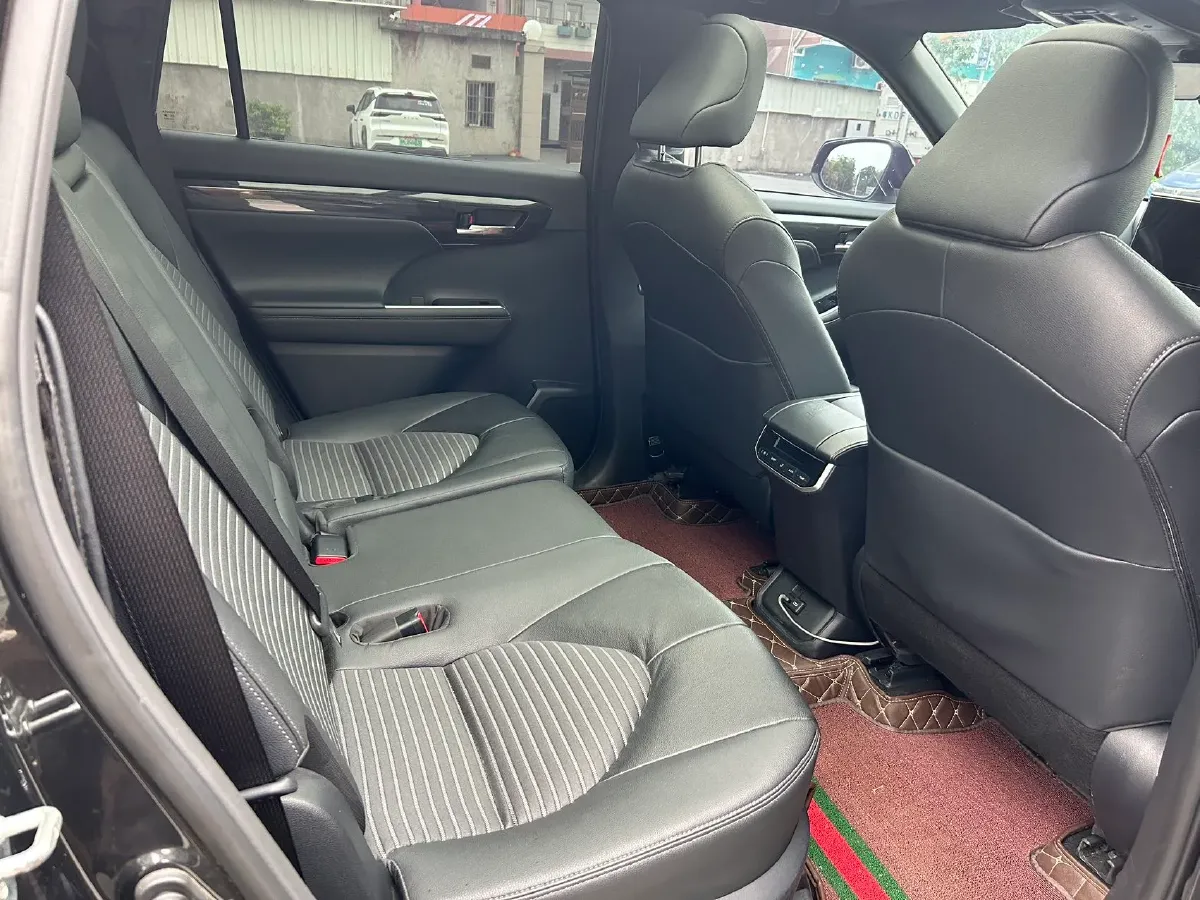 2023 Toyota Crown Kluger 2.5L 189HP L4 E-CVT Hybrid,autocango,china used car exporter,china ev exporter,chinese used car exporter,chinese used ev exporter