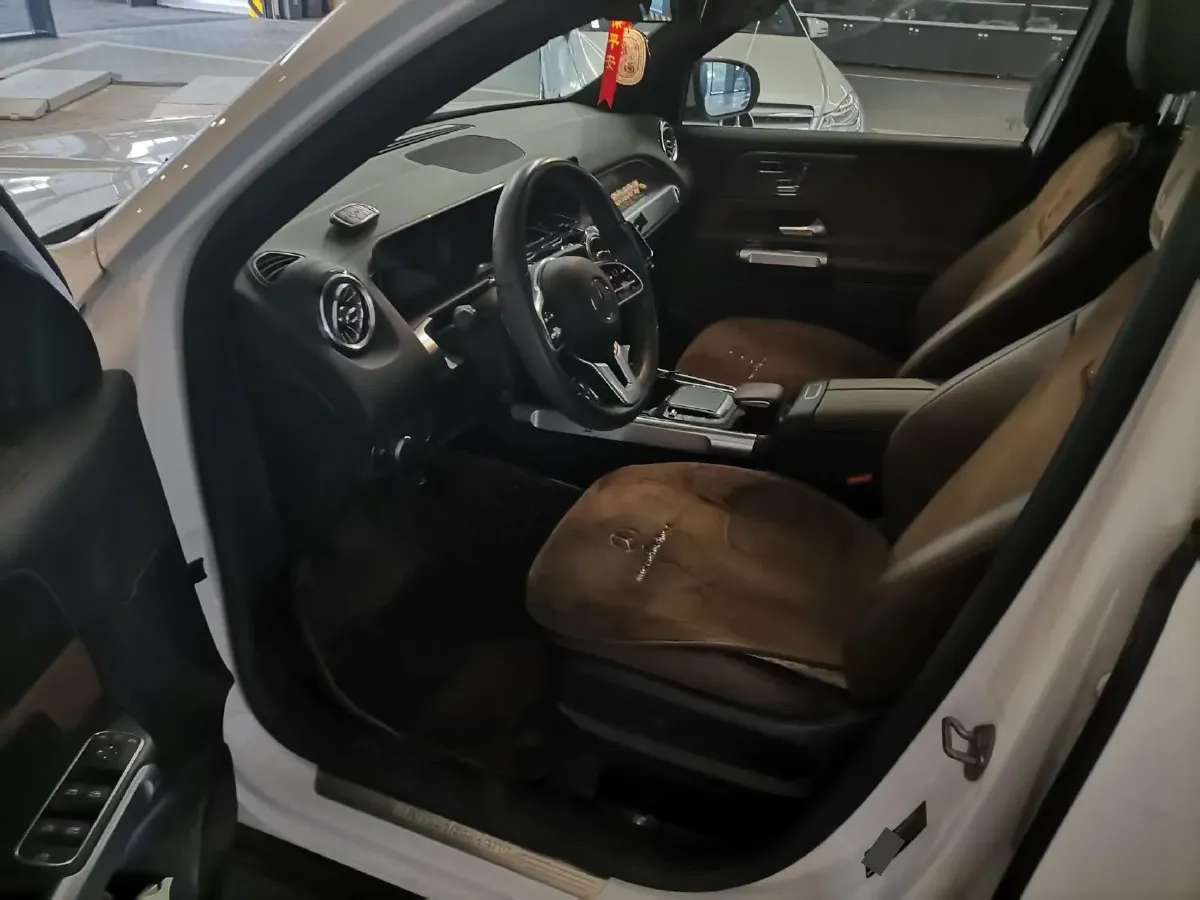 2020 Mercedes-Benz GLB Class 1.3T 163HP L4 7DCT,autocango,china used car exporter,china ev exporter,chinese used car exporter,chinese used ev exporter