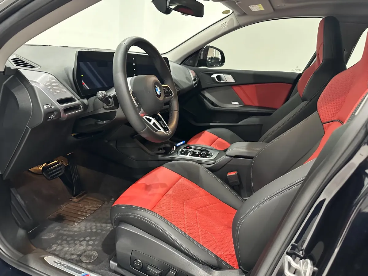 2025 JAC Refine RefineRF8 2.0T 253HP L4 8AT,autocango,china used car exporter,china ev exporter,chinese used car exporter,chinese used ev exporter