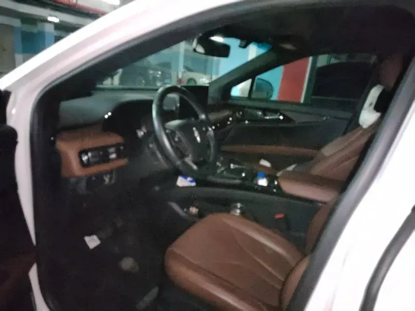 2021 Lincoln Nautilus 2.0T 245HP L4 8AT,autocango,china used car exporter,china ev exporter,chinese used car exporter,chinese used ev exporter