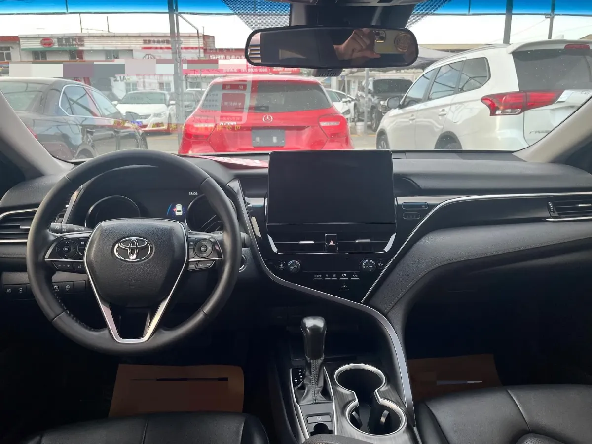 2023 Toyota Camry 2.0L 177HP L4 CVT,autocango,china used car exporter,china ev exporter,chinese used car exporter,chinese used ev exporter