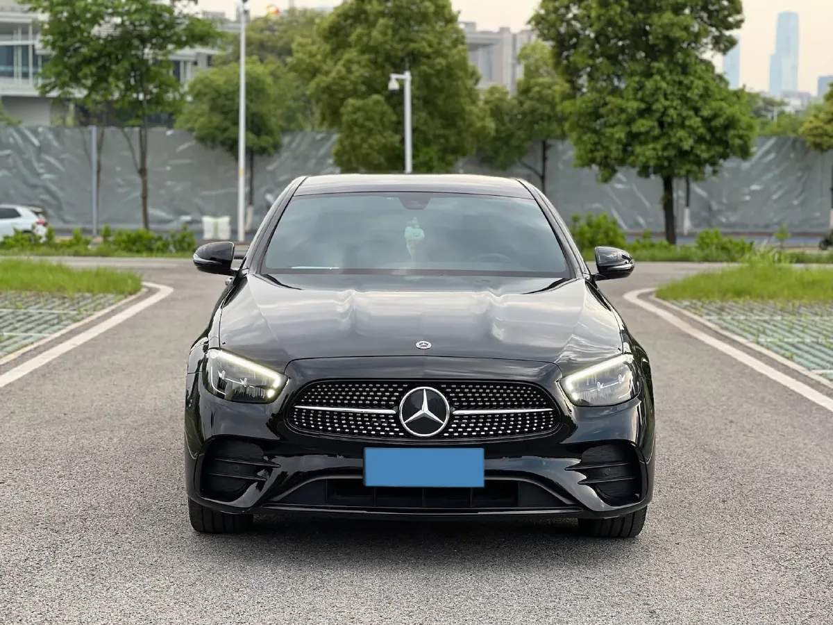 2021 Mercedes-Benz E Class 2.0T 197HP L4 9AT,autocango,china used car exporter,china ev exporter,chinese used car exporter,chinese used ev exporter
