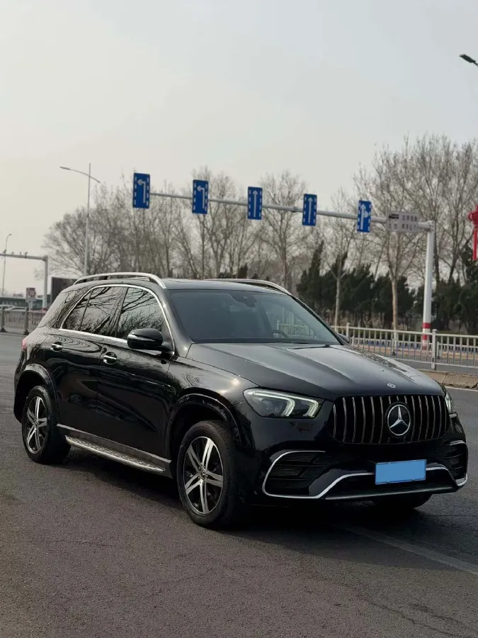 2020 Mercedes-Benz GLE Class 2.0T 258HP L4 9AT,autocango,china used car exporter,china ev exporter,chinese used car exporter,chinese used ev exporter