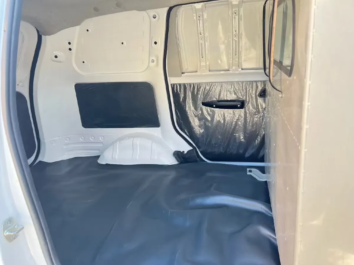 2019 WuLing HongGuang 1.5L 99HP L4 6MT,autocango,china used car exporter,china ev exporter,chinese used car exporter,chinese used ev exporter