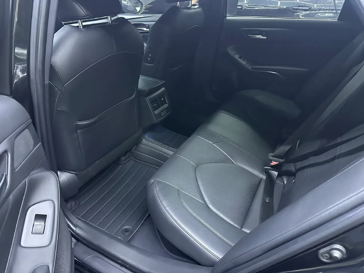 2022 Toyota Avalon 2.5L 178HP L4 E-CVT Hybrid,autocango,china used car exporter,china ev exporter,chinese used car exporter,chinese used ev exporter