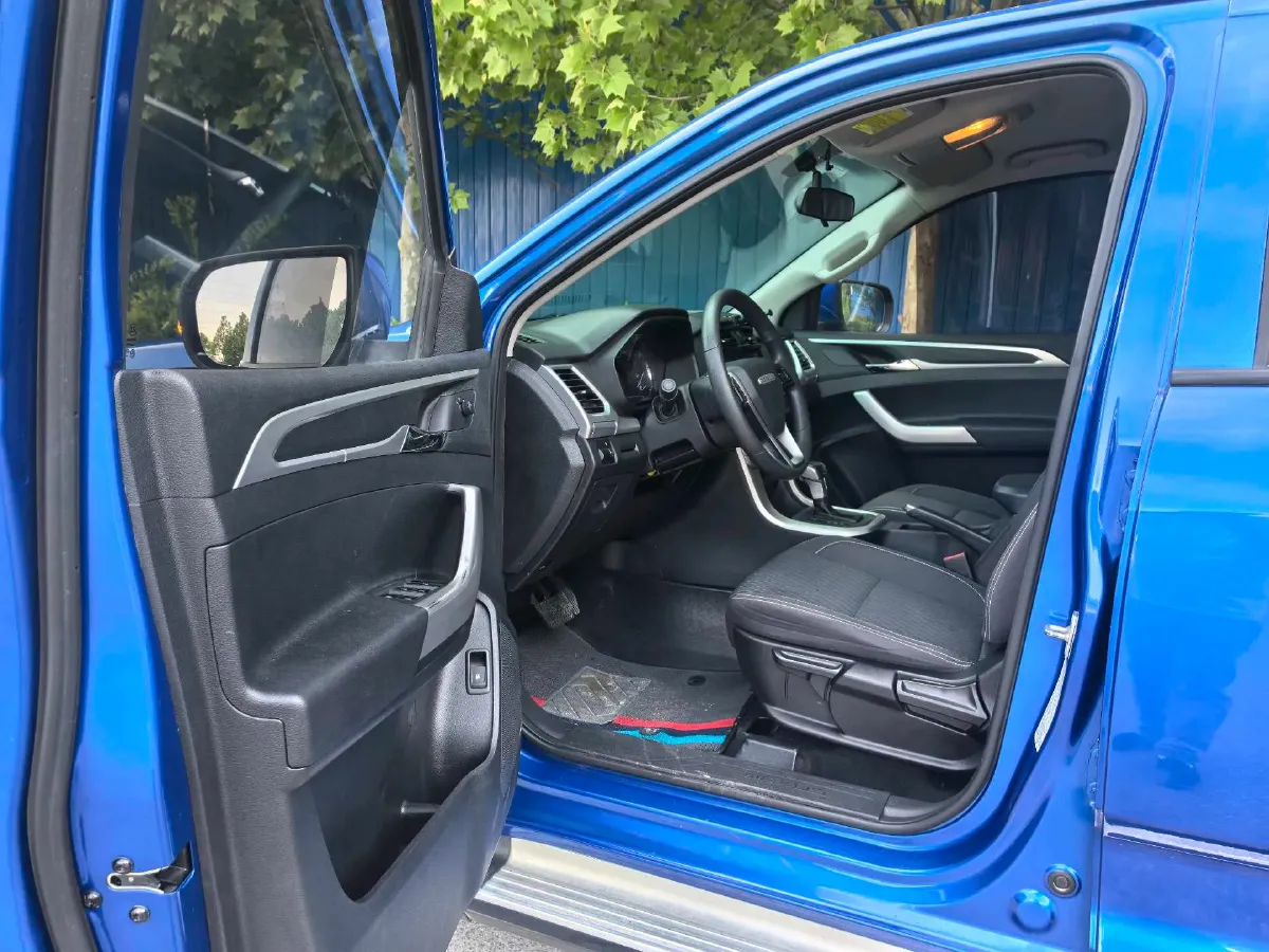 2022 MAXUS T70 2.0T 163HP L4 6AT,autocango,china used car exporter,china ev exporter,chinese used car exporter,chinese used ev exporter