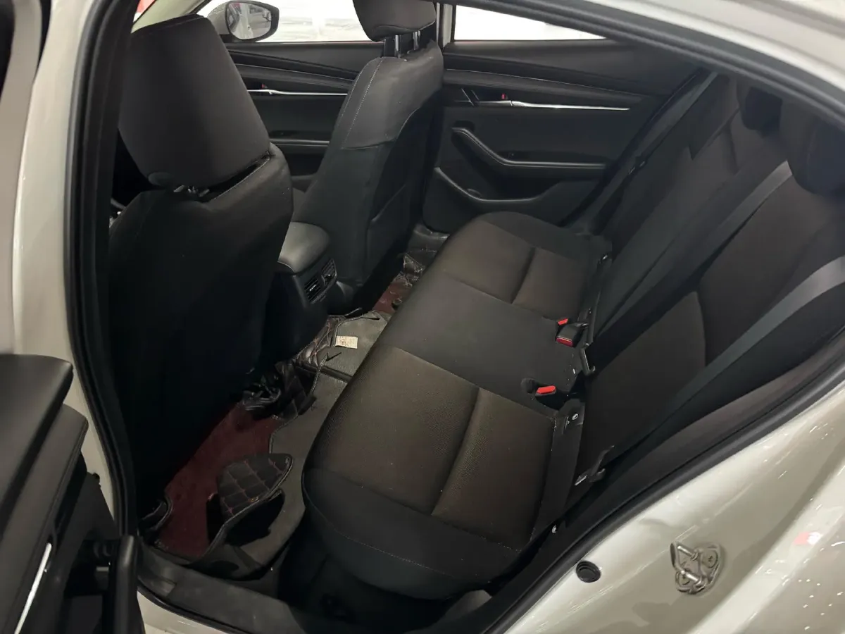 2021 Mazda 3 Axela 2.0L 158HP L4 6AT,autocango,china used car exporter,china ev exporter,chinese used car exporter,chinese used ev exporter