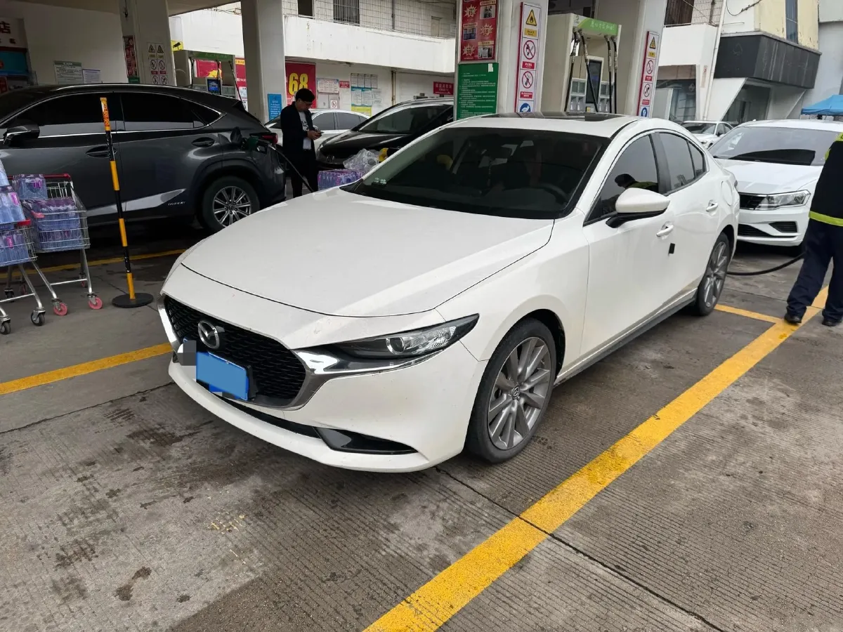 2021 Mazda 3 Axela 2.0L 158HP L4 6AT,autocango,china used car exporter,china ev exporter,chinese used car exporter,chinese used ev exporter