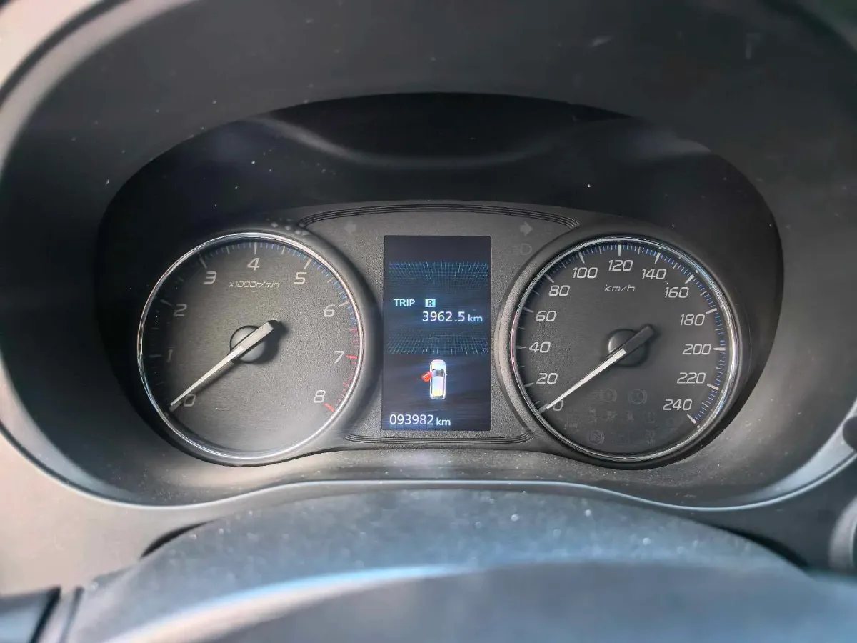 2020 Mitsubishi Outlander 2.0L 166HP L4 CVT,autocango,china used car exporter,china ev exporter,chinese used car exporter,chinese used ev exporter