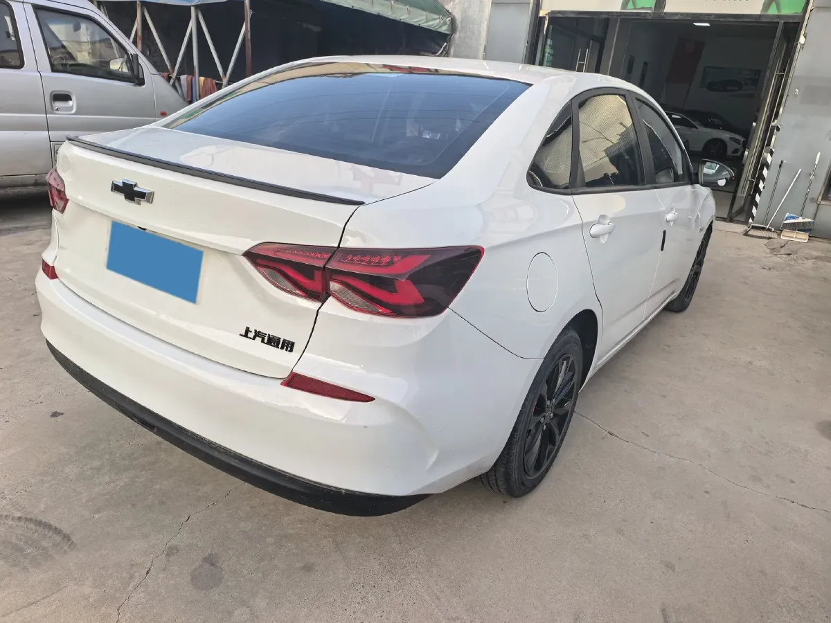 2020 Chevrolet Monza 1.0T 125HP L3 6DCT,autocango,china used car exporter,china ev exporter,chinese used car exporter,chinese used ev exporter
