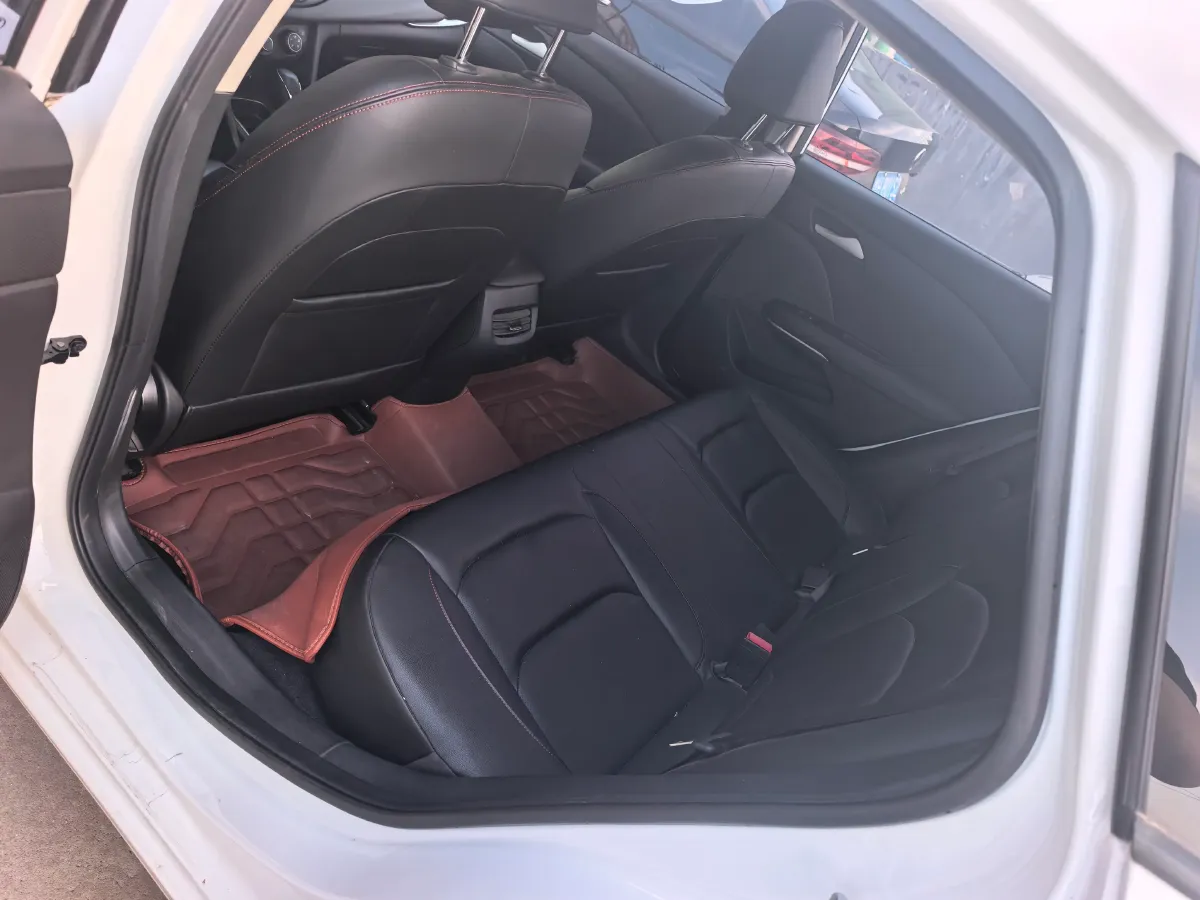 2020 Chevrolet Monza 1.0T 125HP L3 6DCT,autocango,china used car exporter,china ev exporter,chinese used car exporter,chinese used ev exporter