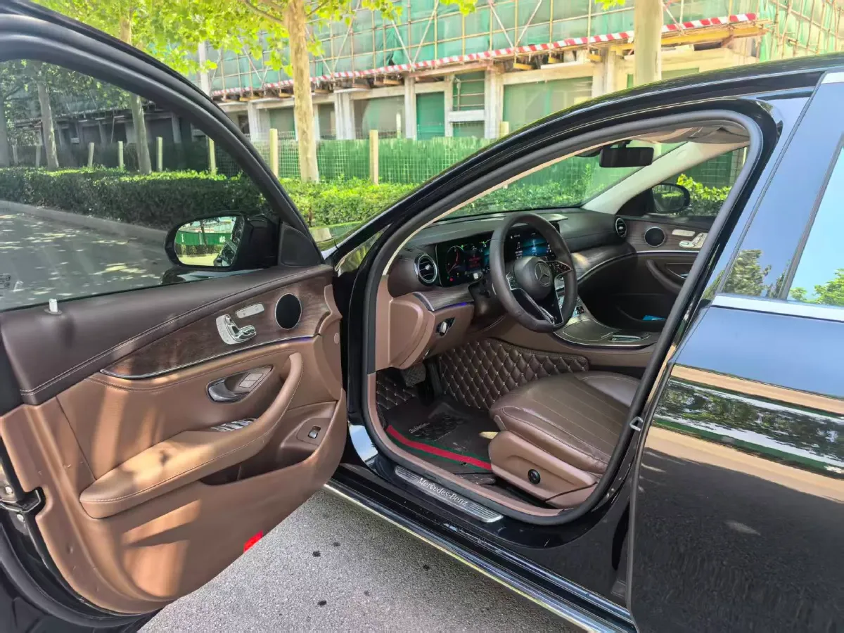 2021 Mercedes-Benz E Class 2.0T 258HP L4 9AT,autocango,china used car exporter,china ev exporter,chinese used car exporter,chinese used ev exporter
