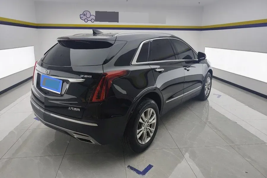 2022 Cadillac XT5 2.0T 237HP L4 9AT,autocango,china used car exporter,china ev exporter,chinese used car exporter,chinese used ev exporter