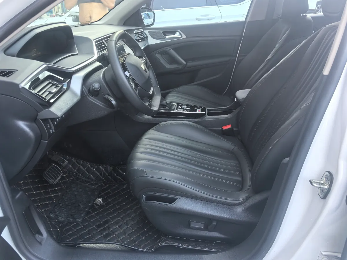 2022 Peugeot 408 1.6T 170HP L4 6AT,autocango,china used car exporter,china ev exporter,chinese used car exporter,chinese used ev exporter