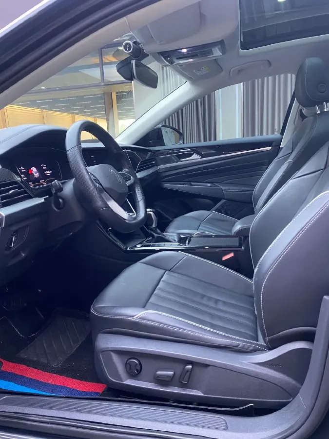 2022 Skoda Kodiak GT 2.0T 186HP L4 7DCT,autocango,china used car exporter,china ev exporter,chinese used car exporter,chinese used ev exporter