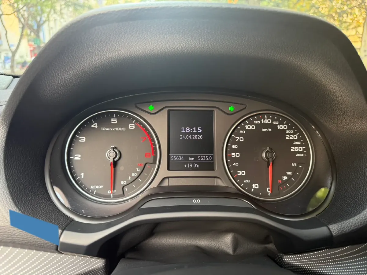 2021 Audi Q2L 1.4T 150HP L4 7DCT,autocango,china used car exporter,china ev exporter,chinese used car exporter,chinese used ev exporter