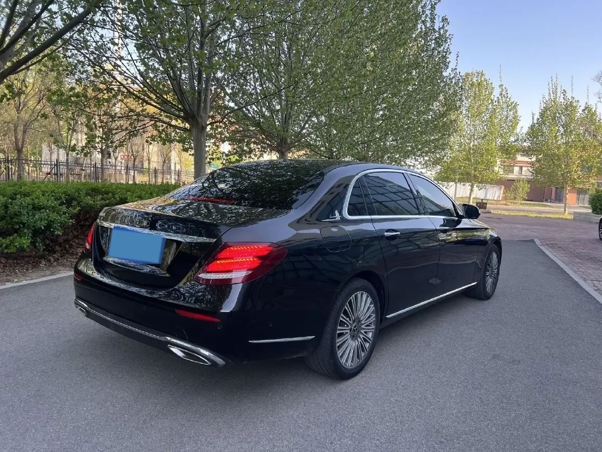 2020 Mercedes-Benz E Class 2.0T 258HP L4 9AT,autocango,china used car exporter,china ev exporter,chinese used car exporter,chinese used ev exporter