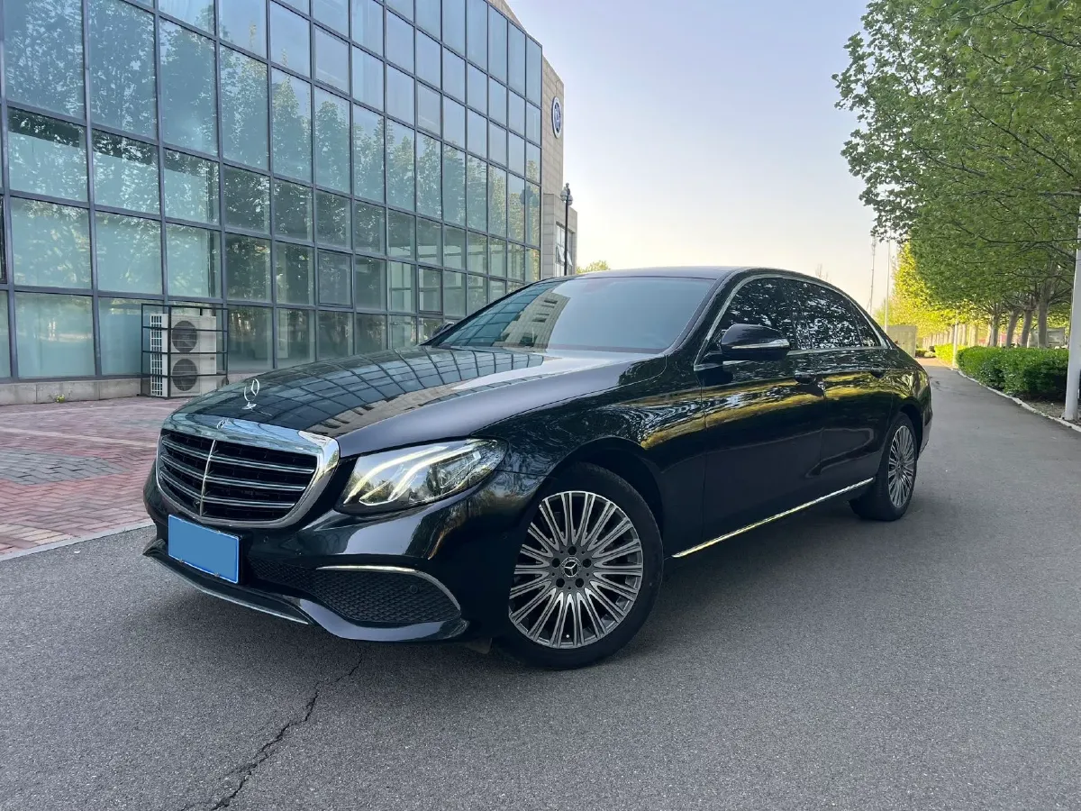 2020 Mercedes-Benz E Class 2.0T 258HP L4 9AT,autocango,china used car exporter,china ev exporter,chinese used car exporter,chinese used ev exporter