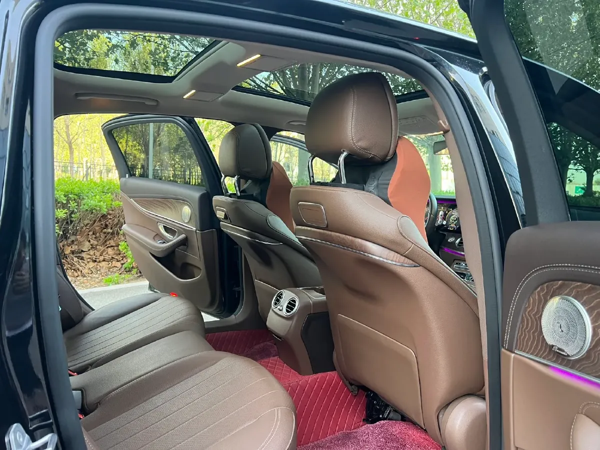 2020 Mercedes-Benz E Class 2.0T 258HP L4 9AT,autocango,china used car exporter,china ev exporter,chinese used car exporter,chinese used ev exporter