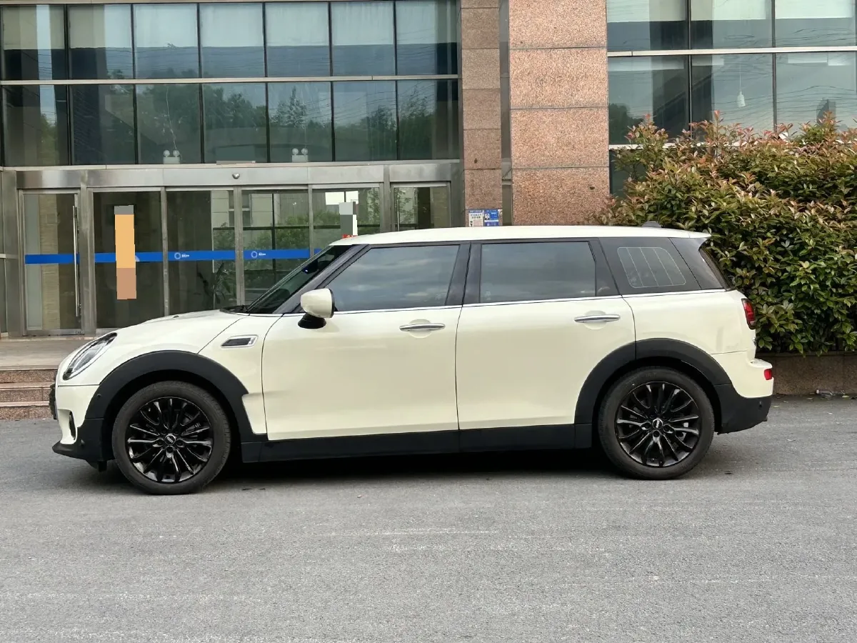 2022 MINI CLUBMAN 1.5T 102HP L3 7DCT,autocango,china used car exporter,china ev exporter,chinese used car exporter,chinese used ev exporter