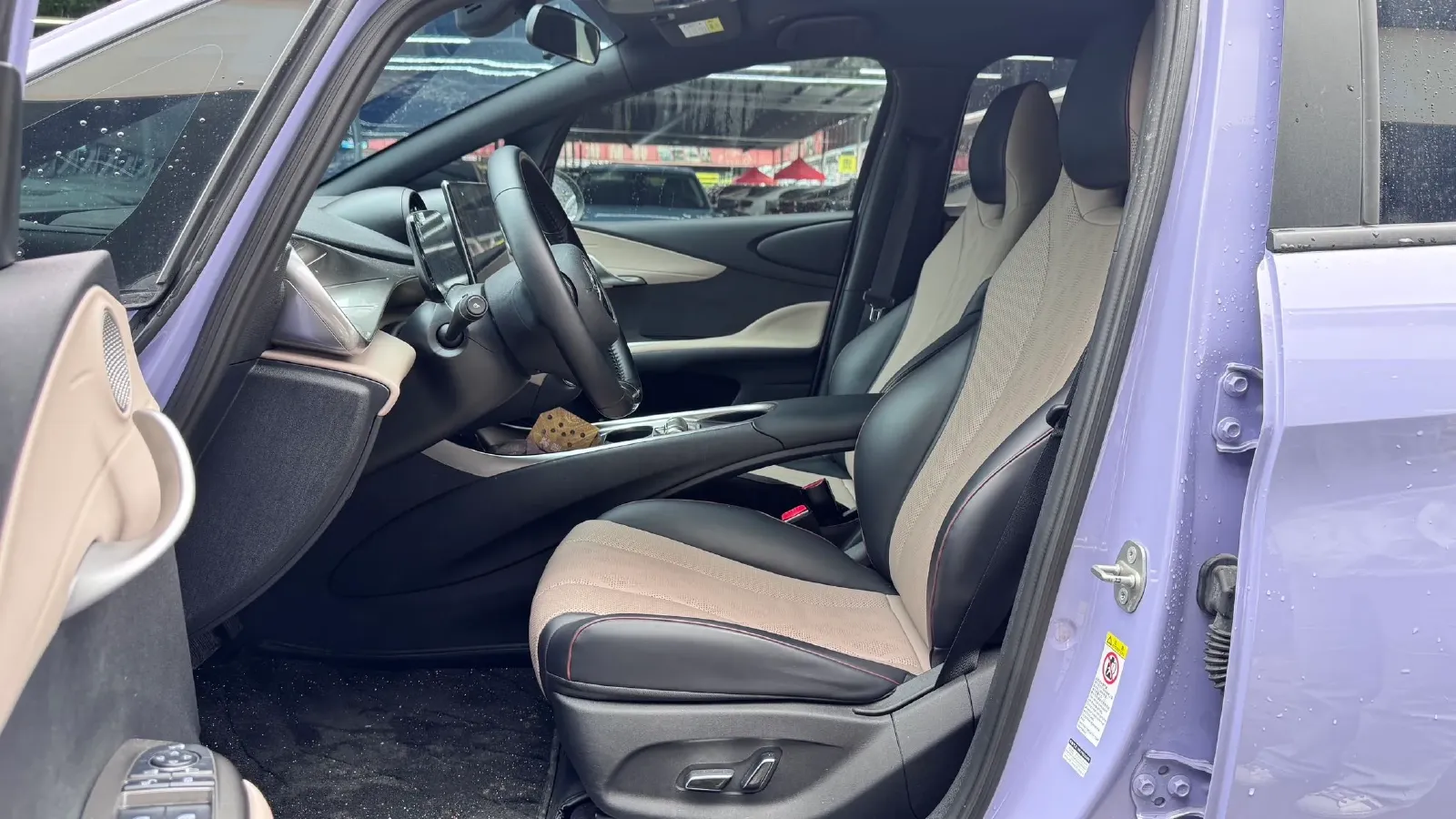 2023 BYD Dolphin BEV 44.928KWH,autocango,china used car exporter,china ev exporter,chinese used car exporter,chinese used ev exporter