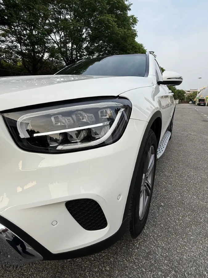 2021 Mercedes-Benz GLC Class 2.0T 197HP L4 9AT,autocango,china used car exporter,china ev exporter,chinese used car exporter,chinese used ev exporter