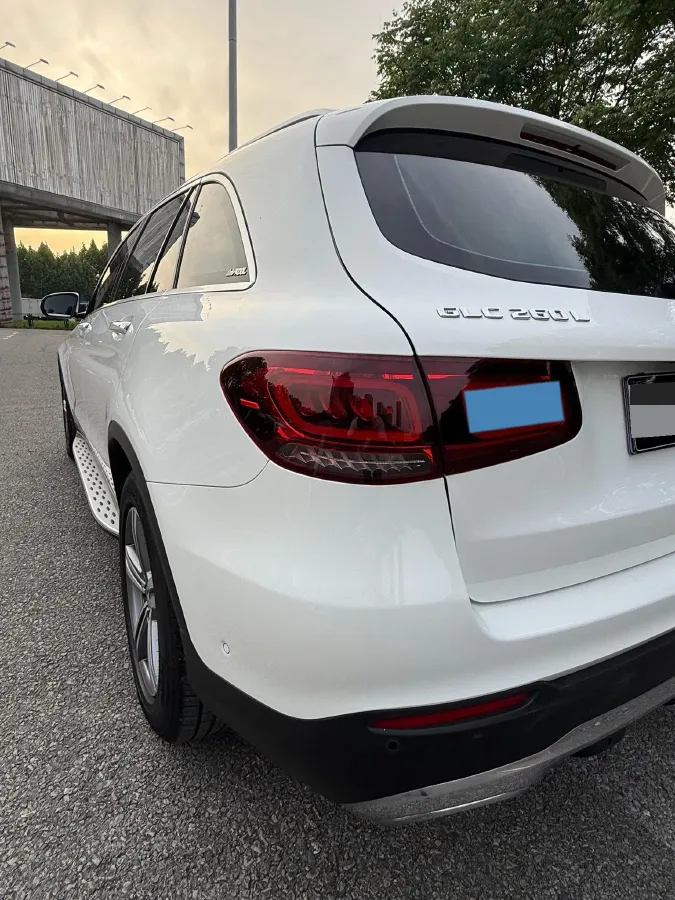 2021 Mercedes-Benz GLC Class 2.0T 197HP L4 9AT,autocango,china used car exporter,china ev exporter,chinese used car exporter,chinese used ev exporter