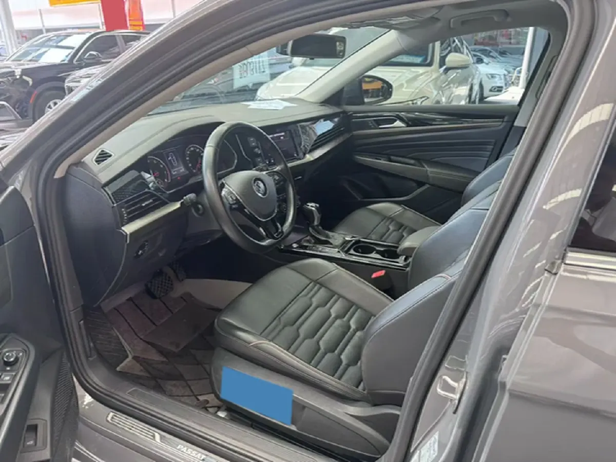 2019 Skoda Kodiak 2.0T 186HP L4 7DCT,autocango,china used car exporter,china ev exporter,chinese used car exporter,chinese used ev exporter