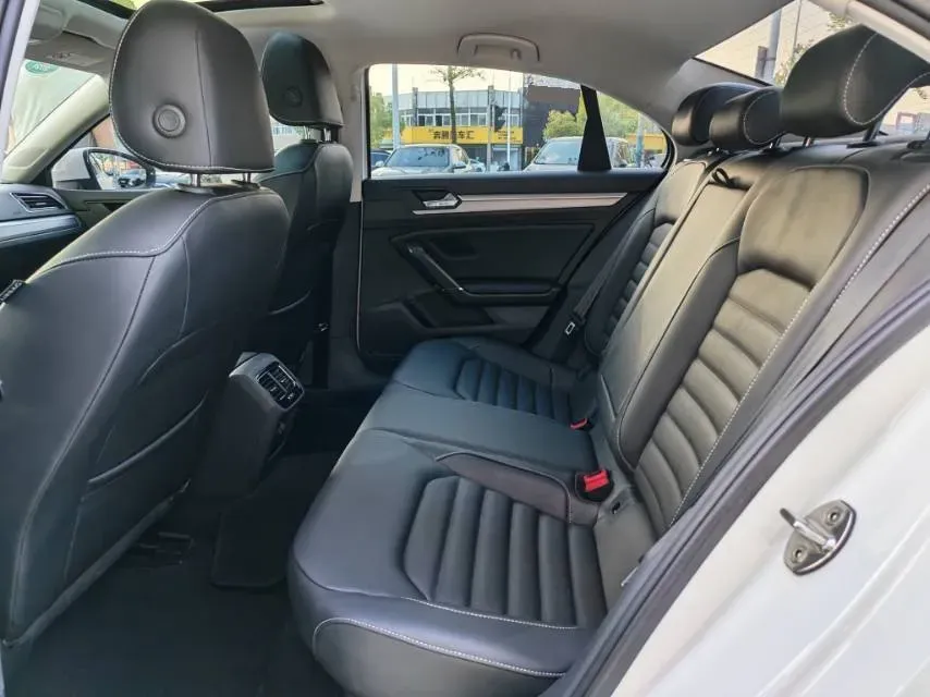 2019 Volkswagen Passat 1.4T 150HP L4 7DCT,autocango,china used car exporter,china ev exporter,chinese used car exporter,chinese used ev exporter