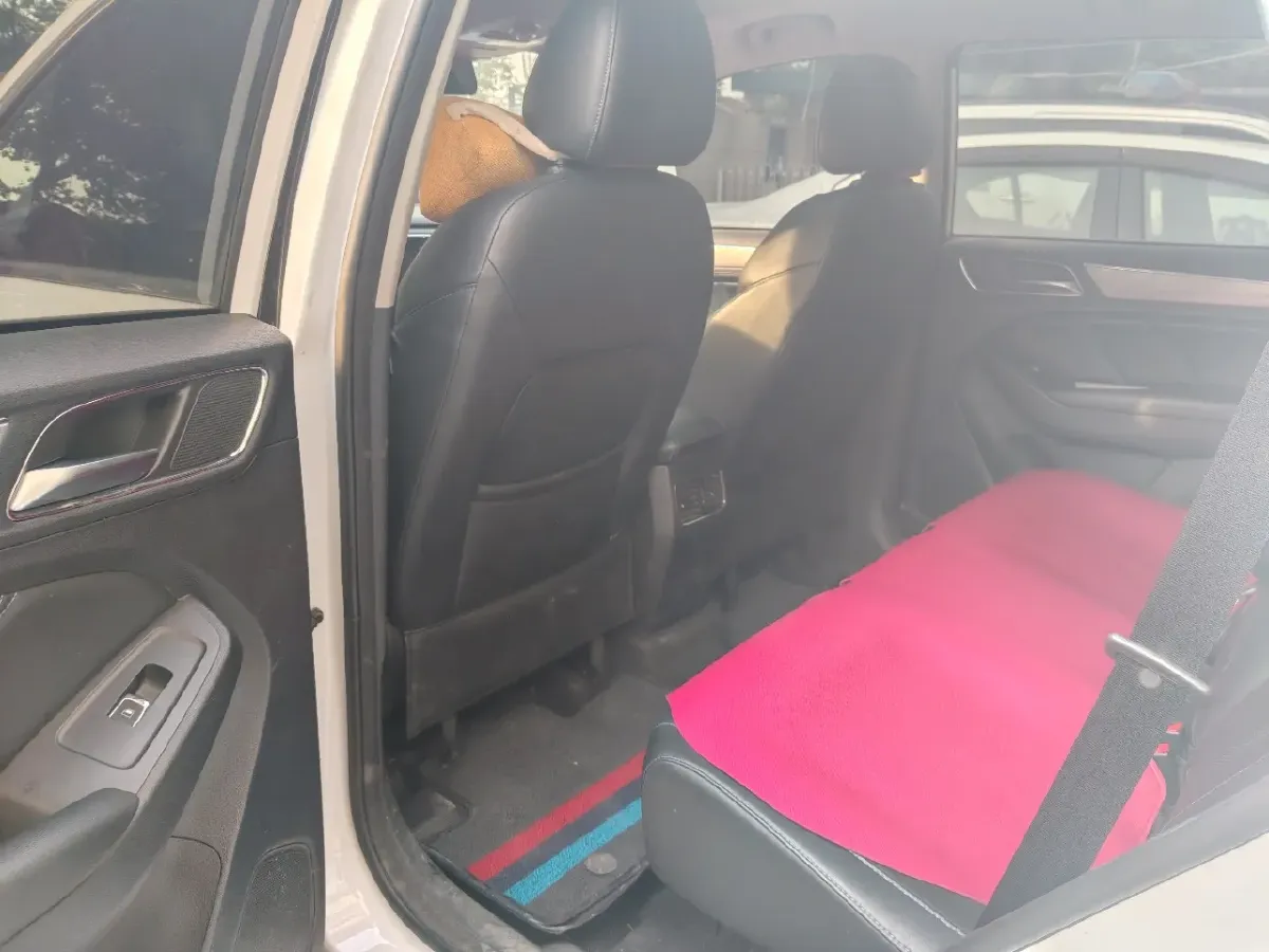 2020 Roewe RX5 1.5T 169HP L4 7DCT,autocango,china used car exporter,china ev exporter,chinese used car exporter,chinese used ev exporter