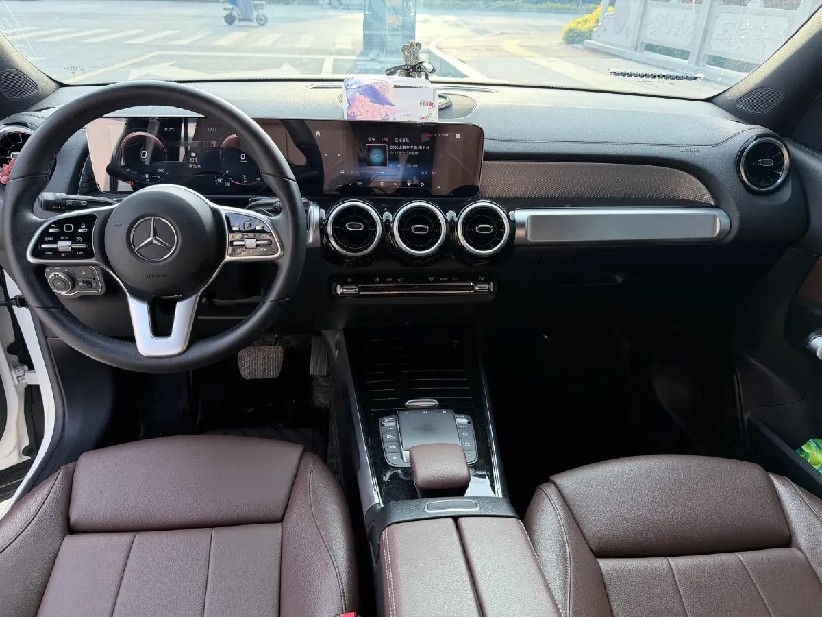 2020 Mercedes-Benz GLB Class 1.3T 136HP L4 7DCT,autocango,china used car exporter,china ev exporter,chinese used car exporter,chinese used ev exporter