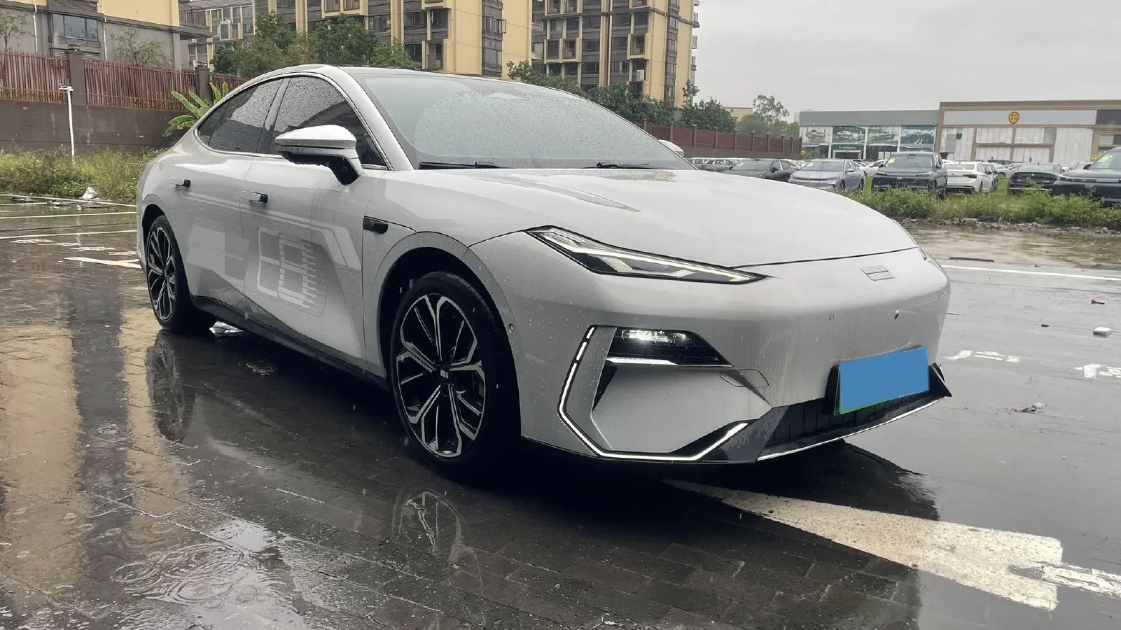 2025 Geely Galaxy E8 BEV 76KWH,autocango,china used car exporter,china ev exporter,chinese used car exporter,chinese used ev exporter