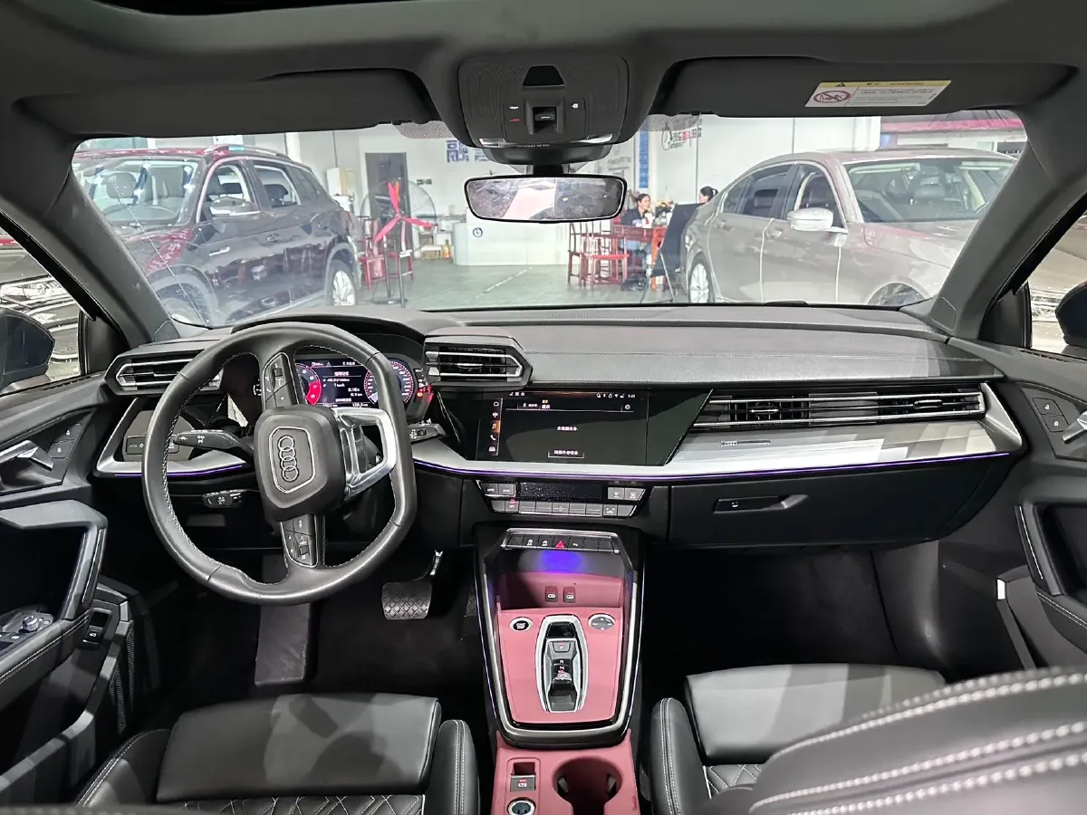 2025 Audi A3 1.5T 160HP L4 7DCT,autocango,china used car exporter,china ev exporter,chinese used car exporter,chinese used ev exporter